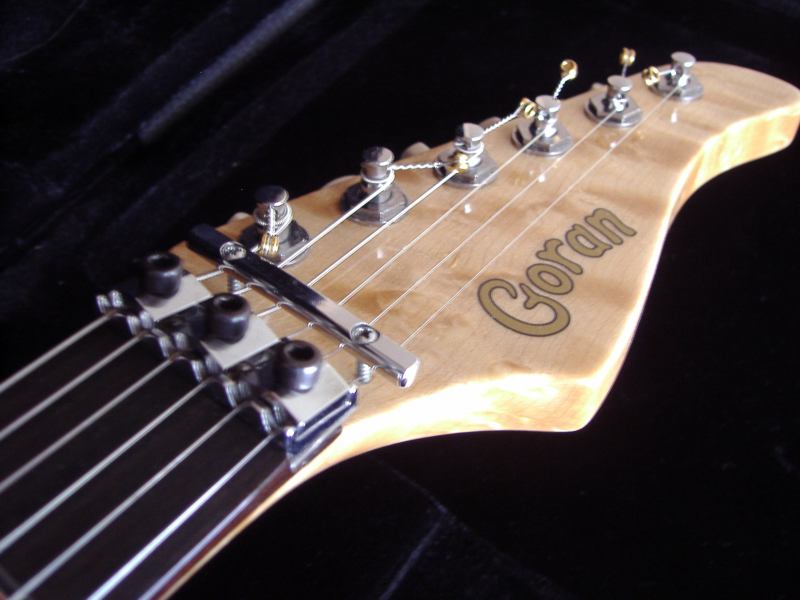 Super Stratocaster 32
